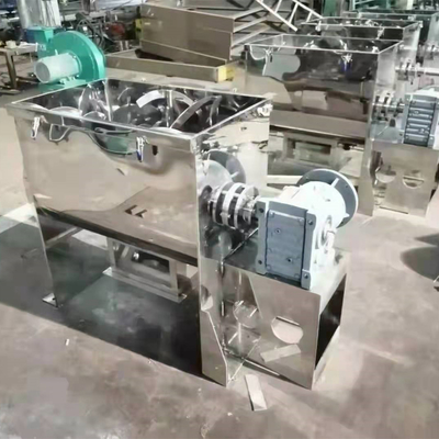 37KW U forment la machine horizontale de Sugar Salt Tea Powder Mixer de riz d'écrous de mélangeur de ruban