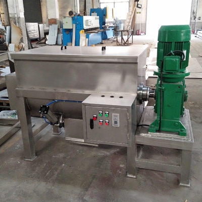 Équipement de mélange de ruban de 22KW 3000L de mélangeur de poudre sèche horizontale de colorant