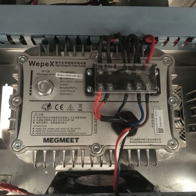 Machine plus sèche végétale de déshydrateur d'équipement de séchage sous vide de micro-onde de Cabinet