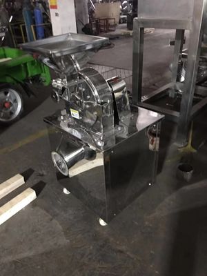 Broyeur universel 1000*900*1680mm d'acier inoxydable du rendement élevé 15KW